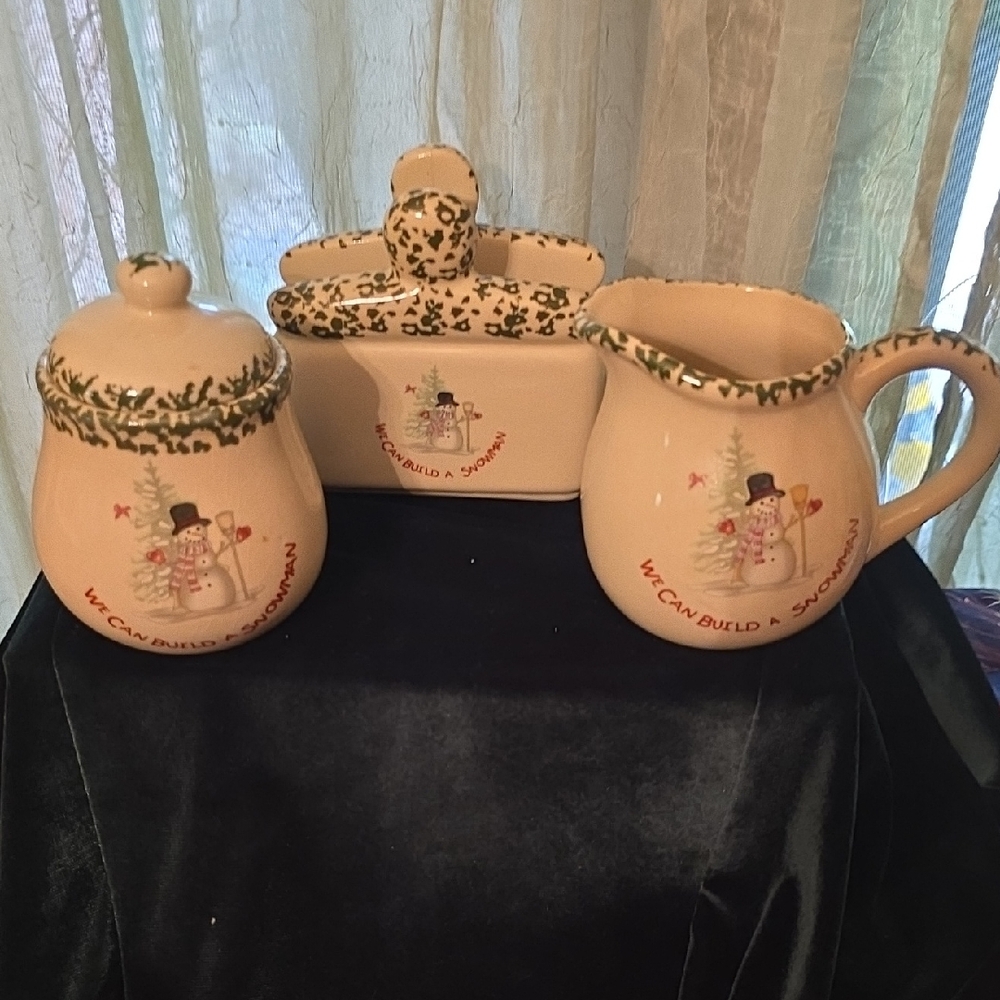 Stoneware Green Cream Snowman Mini Pitcher Sugar Creamer Napkin‎ Holder 4 pc Set